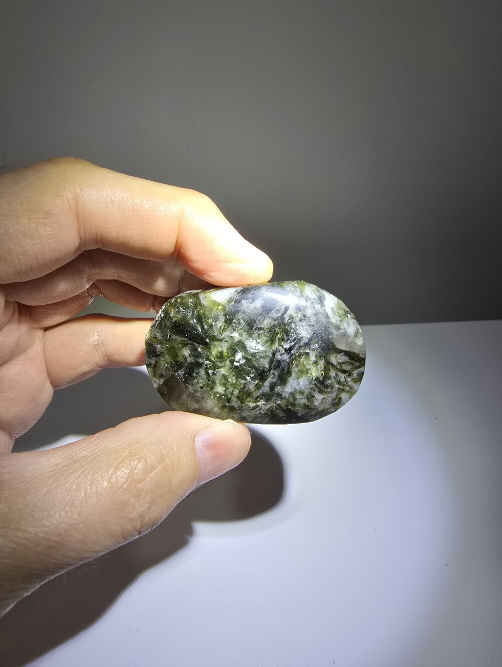 Epidote in Quartz Crystal Palmstone #C - Picture 1 of 6